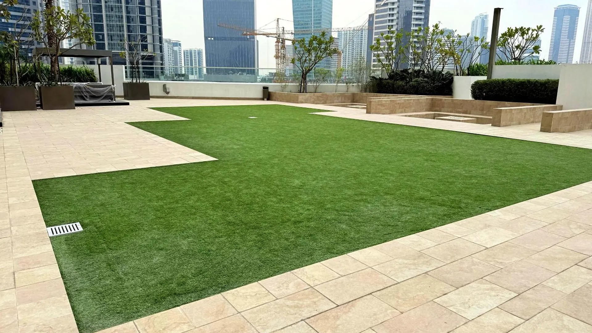 Canal-View Studio Business Bay Dubai Apartment