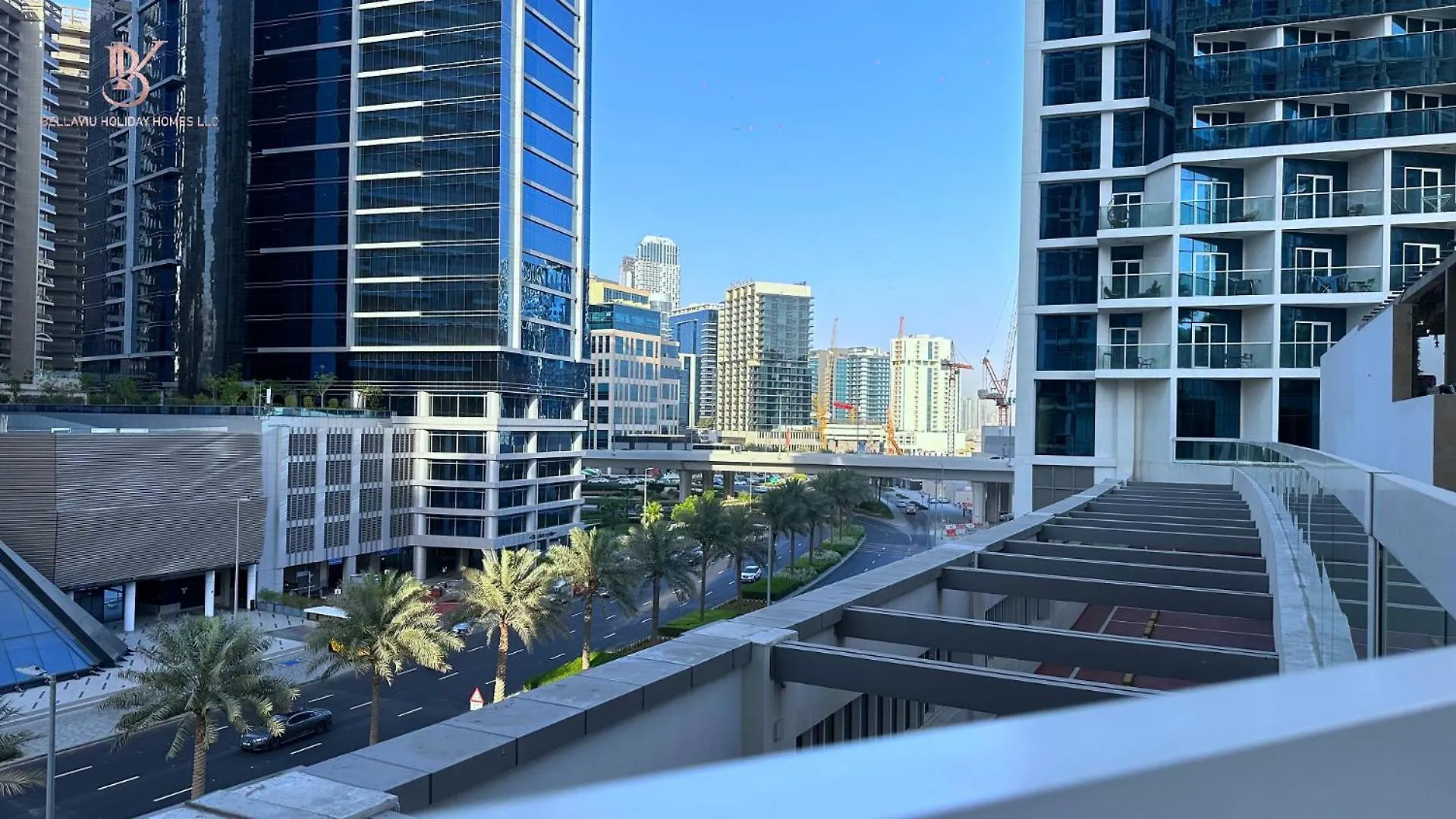 Canal-View Studio Business Bay Dubai